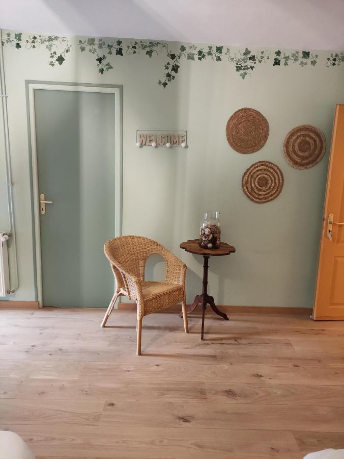 Bleu Bonheur Bed and Breakfast Dennevy Rum bild